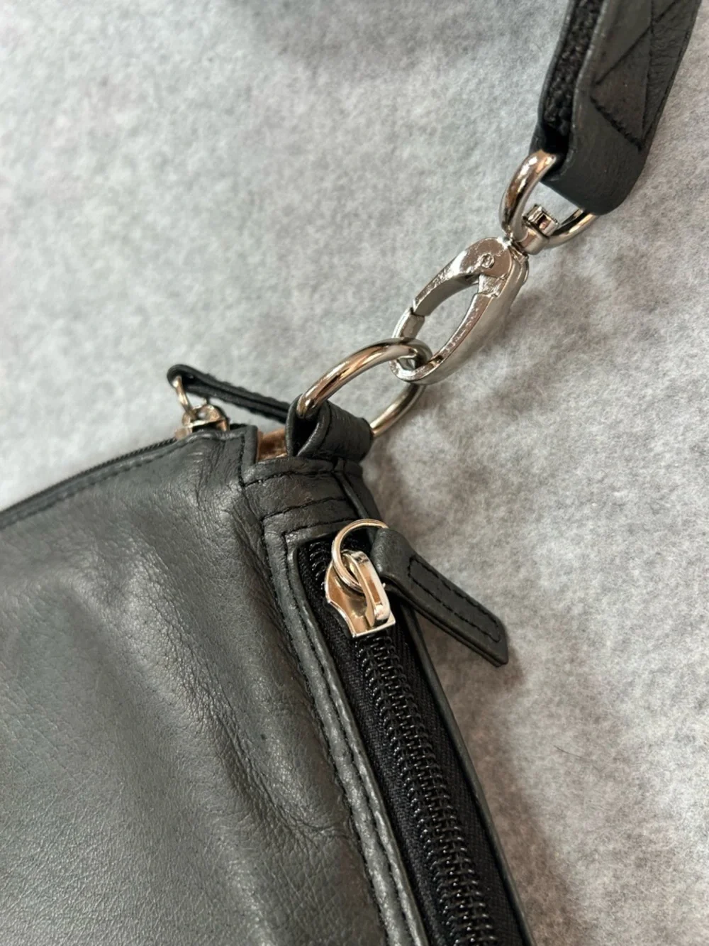 Gun‎ Tote’n Mamas Black Leather Crossbody Bag Concealed Carry Purse